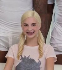 Скрины из соцсетей