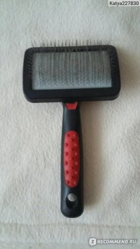не видитесь! То же посмотрели видео и купили года 2-а назад, ну и что пару раз попробовали, неудобно, валяется. Чесалок было много разных, лучшая типа такой