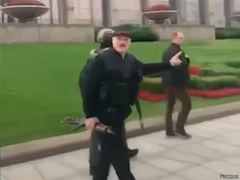 Неужели тот знаменитый автомат без рожка?