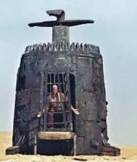 Китай создал первый в мире серийный летающий автомобиль