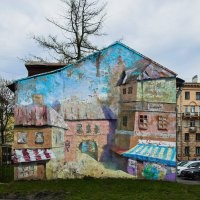 Господа комментаторы подписывайте города, откуда фото - интересно же!
Питер, Молдагуловой 3: