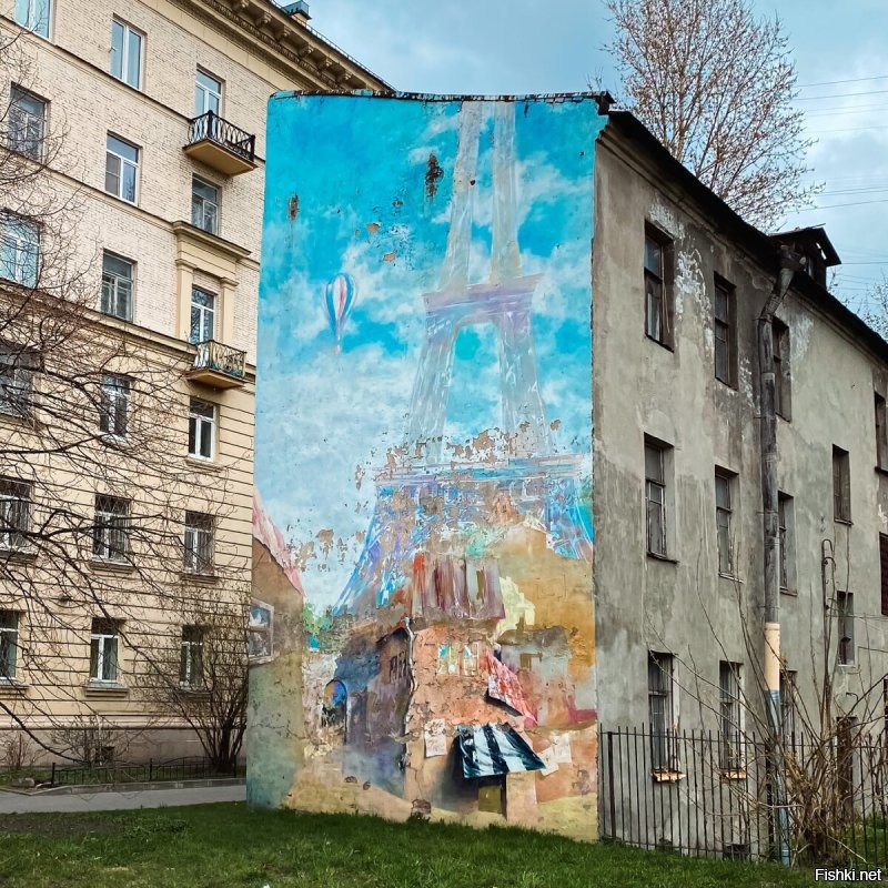 Господа комментаторы подписывайте города, откуда фото - интересно же!
Питер, Молдагуловой 3: