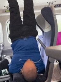 Подойти и так пяточкой в нос, очень замечательно!