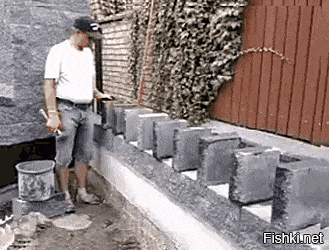 Вот ведь.....  когда коту делать нечего.....
Я смотреть устал когда это закончится.
А он это расставлял.