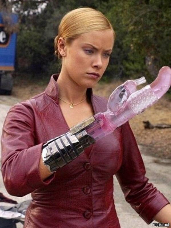 В Китае поставили на поток производство человекоподобных роботов