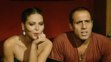 Болезненное падение скейтбордиста