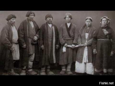 Зыряне - финно-угорский народ северного Урала.
Редкий случай для северных народов - у них была своя собственная письменность.