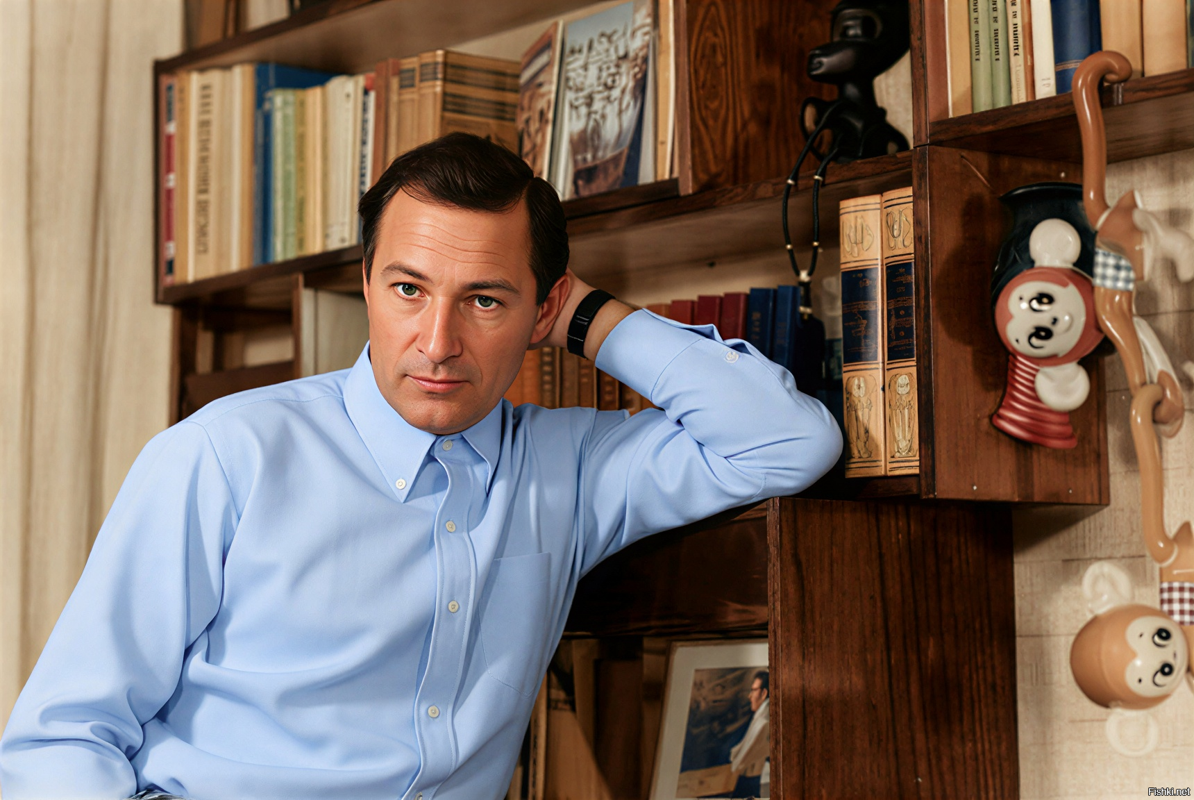 Вячеслав Тихонов