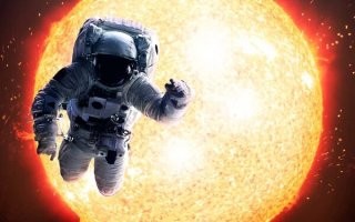 Если бы меньше денег на гонку вооружений и войны тратили, уже бы на Солнце слетали.
Ночью, само собой :crazypilot: