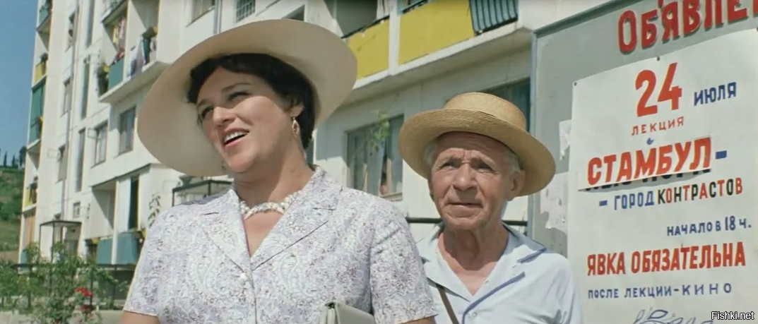 Синяя мечеть в Стамбуле, днем и ночью(с мобильника и с Nikon D810)