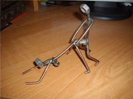 Если указующий чел больше 140-ка уелямов стоит,то моя факен парочка  на полмиллиарда потянуть должна;)