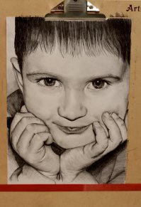 10 потрясающих художников, рисующих карандашом