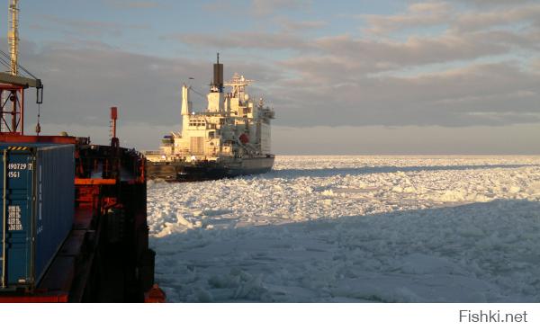 А ещё у ВАЙГАЧА есть гидроразмыв по периметру. ВАЙГАЧ в Финском заливе,работает на проводке зимой 2011