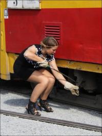 Трамваи и красивые девушки
