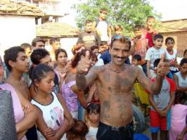 rustlers - человек, занимающийся кражей и клеймением чужого скота, конокрад. Низкие... Телепатия... Я знаю этих инопланетян. Каждый день вижу.