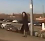 1.30 косы не хватает на плечах