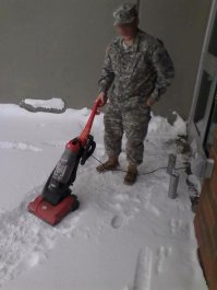 блин! как у меня в армейке было! фонтаны стриги, ежей паси, пустыни пылесось, бычок хорони(ох и долго!)