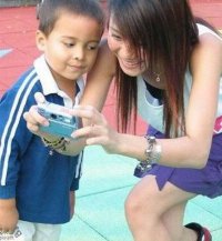 Куда пялимся?!