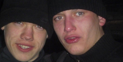 Эти двое за кадром?