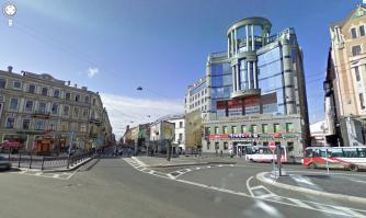 Да,мне как ножом по сердцу,когда сносят в Питере красивое старое здание,и строят на ее месте стекляшку. Как вот на владимирской площади