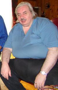 Что <span style='color:gray'>[мат]</span>,нормально языком своим поганым мести ,прячась за монитором?В лицо ты бы мне не сказал такого,скотина,обпукался бы,тварь.А я ведь тебя,паскуду ни грамма не оскорблял,пиндобол ты интернетовский.Ладно,на,сын ишака,подавись и умойся,блевотина поганая <span style='color:gray'>[мат]</span> ,специально для тебя не поленился,поискал.  википедия-раз. По английски понимаешь,паскуда?На тебе тогда два  . На вот еще,хотя уверен что это для тебя авторитетом не будет-  .Еще жри ,что наделал последователь левашова  .Еще надо?На,пока искал о нем,вирус схватил.На ешь  .Наелся?Или еще найти тебе?Паскуда,ведь оскорбляет еще,засатое чудовище.А еще утверждают,что этого левашова убило ФСБ из электронной(или ионной пушки что-ли не помню точно).Ты смотри такое не ляпни где на улице.В дурке полно лежит таких,кто боится,что за ними следит ФСБ с ионными излучателями.Люди,да послушайте просто-какой это брудище то.А вот его фото,посмотрите,тут явно видно,что он умер не от пушки электронной.А просто человек,силой мысли останавливающий кометы не смог справится с собственным ожирением.