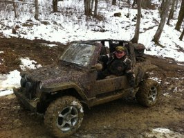 Они все психи. а я нет.