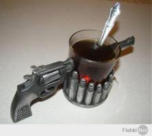 он стрелял из этого