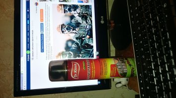 Я тут борьбу веду с насекомыми, а они их разводят! =)