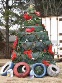 Суровая челябинская ёлка