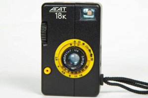 в постоянку с собой носил "агат", а на более сурьозные мероприятия "Зенит 12 сд"