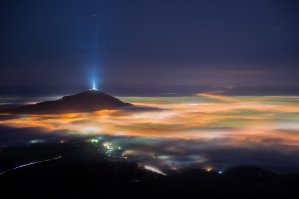 Здесь тоже. Угадайте место.