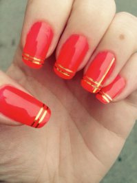 №29 супер)
поделюсь некоторыми своими, делаю сама, косячки есть=)
а насчет времени лишнего - зря вы так. переделываю ногти раз в 3 недели, занимает это часа 2 (не думаю, что это так уж много). заранее скажу, что с домашними делами вожусь каждый день