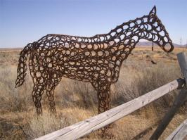 В комплект к ослику.
Откуда-то из инета.
Это всё из подков