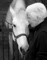 Вас что, заело?
Фотки - да, классные 

Тож побаяню.
Моё: