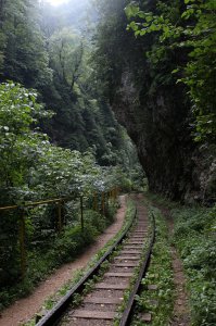 Россия Краснодарский край Гуамское ущелье. 
Маршрут короткий, но очень живописный.
