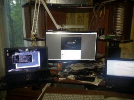 А из нашего окна плащадь Красная видна .....