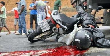 Дабы напомнить, что не все бессмертны