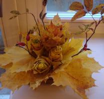 именно по этой схеме я в том году делала эту икебану
Почти получилось))