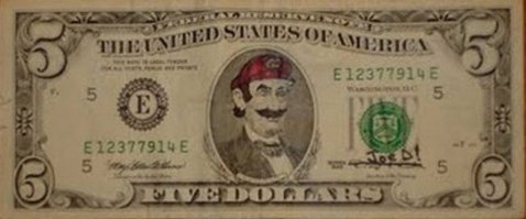 Профили поп-героев на международных монетах