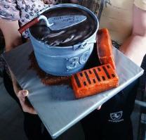 Торт на день рождения строителя.