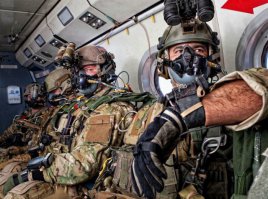 Пиндоский "десант" летит выгребать у русского!