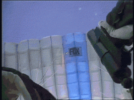 жесть... все ждал, когда запасной парашют раскроет...