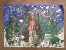 Прям заставили меня покопаться в архивах )) 
Первое фото 2 года 7 месяцев, второе 2 года 9 месяцев
Рисовала сама, размер А3 (крупное проще рисовать)