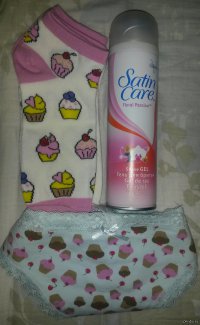 На 8 марта им подарите.