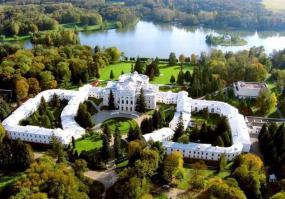 Раньше российские "миллиардеры" дома курорты создавали: