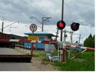 Пришло время перед пешеходными ставить отбойники, как перед ж/д переездами.