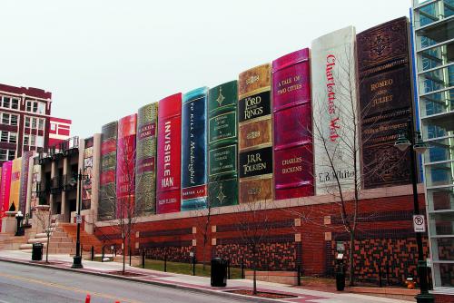 Публичная библиотека города Канзас-Сити, штат Миссури, США, 2004 год. Но всё равно молодцы.