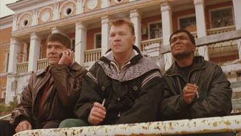 — Давай лучше о делах поговорим.
— Давай поговорим… Ну, говори!
— А дела наши очень плохие!!! Бабло кончается, а работы нет.
— Ну и?
— Что ну и? Бабло кончается, а перспектив - никаких!