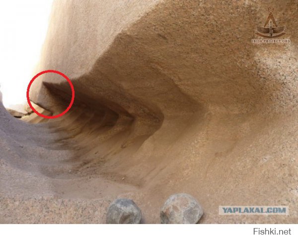 ооо!!! у нас вики стала кладезем познаний :) ню-ню
и что, если в ней что то не описано значит того и нет???
"про что кино не сняли, того и не было" (С) :)))))))))))
а погуглить??? :)))))))

насчёт "в два раза" - был не прав, вспылил, всадил коленом в пылу атаки, с кем не бывает :) ну а в остальном то :) ...
"В ходе раскопок города оказалось, что дома и храмы «засыпаны» землёй. Исследователи считают, что на «засыпку» города потребовалось больше времени и грунта, чем на создание пирамиды Солнца. Какую цель преследовали жители города, засыпая его землёй? Сохранить город для потомков? Предотвратить экологическую катастрофу? Скрыть следы своих экспериментов или знания древних цивилизаций, основавших Теотиуакан?"
источник: 
:)
в подтверждение тому фотки :) :



ну и вид до раскопок :)

к сожалению фотографии тогда не существовало :)

"Много споров вызывает и тот факт, что храмы, дома и другие строения в Теотиуакане были сильно засыпаны землёй, либо это сами жители засыпали свой город, но зачем им это понадобилось, ведь для этого потребовалось бы очень много времени и земли?! "
источник: 
а вот и первая фоточка :) трям:


про бегство от конкистадоров найду - выложу, к сожалению давно изучал всё это и многое уже разтерялось, но сути это не меняет кто от кого убегал :)

та-дааа! :)

про шары - склероз, сорри, на старости лет :) простительно, они - долеритовые были, что тоже на суть особо не влияет :)
И наконец: «На пирамидионе незаконченного обелиска в Асуане хорошо видны следы ударов этих шаров – поверхность этого обелиска разделена на квадраты со стороной примерно 30 см».
источник: Рекс Энгельбах, Сомерс Кларк «Строительство и архитектура в Древнем Египте». :)

и фотки в студии имеются :) 


ага, шарами надолбили :)


вот так это всё и долбили, гыыы: 


а потом землёй присыпали, прятали :)))))


но мастерство с теми шарами шикарнейшее, не то что шляпу, скальп бы снял свой!!! :) 


бугагагага :))))))))

та-дааа!!! :)))

и так, будте добры в студию док-ва удачных экспериментов создания методом тюк-тюк, хотяб метровой квадратной плитки, хоть из туфа, но идеально плоской, но лучше из гранита с идеальной полировкой как вот тут:
 (тогда точно свою шляпу съем)
и отчёт об успешных экскириментах тура хейердала по переносу 30ти тонного истуканчика на 20 км по острову да по пересечённой местности :) и заодно не забудьте приложить фоточку того истуканчика что он там надолбил со своими трудолюбивыми самаритянами в студию плиззз!!! иначе вы собстно хто? правильно - "вы лжец" !!! ещё раз прошу, ну хоть чота акромя вики то прогуглите хотябы :))))))))))))))))))))))))))))))