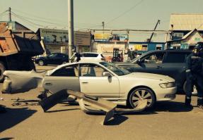 У нас тут то же не так давно марк 2 разорвал субарик